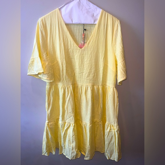 💛Yellow Fancyinn Dress. - Picture 1 of 5